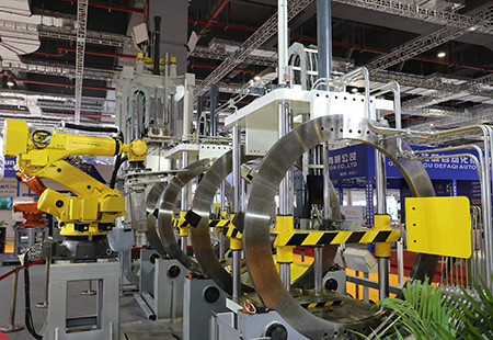 ��е��������ע��λ